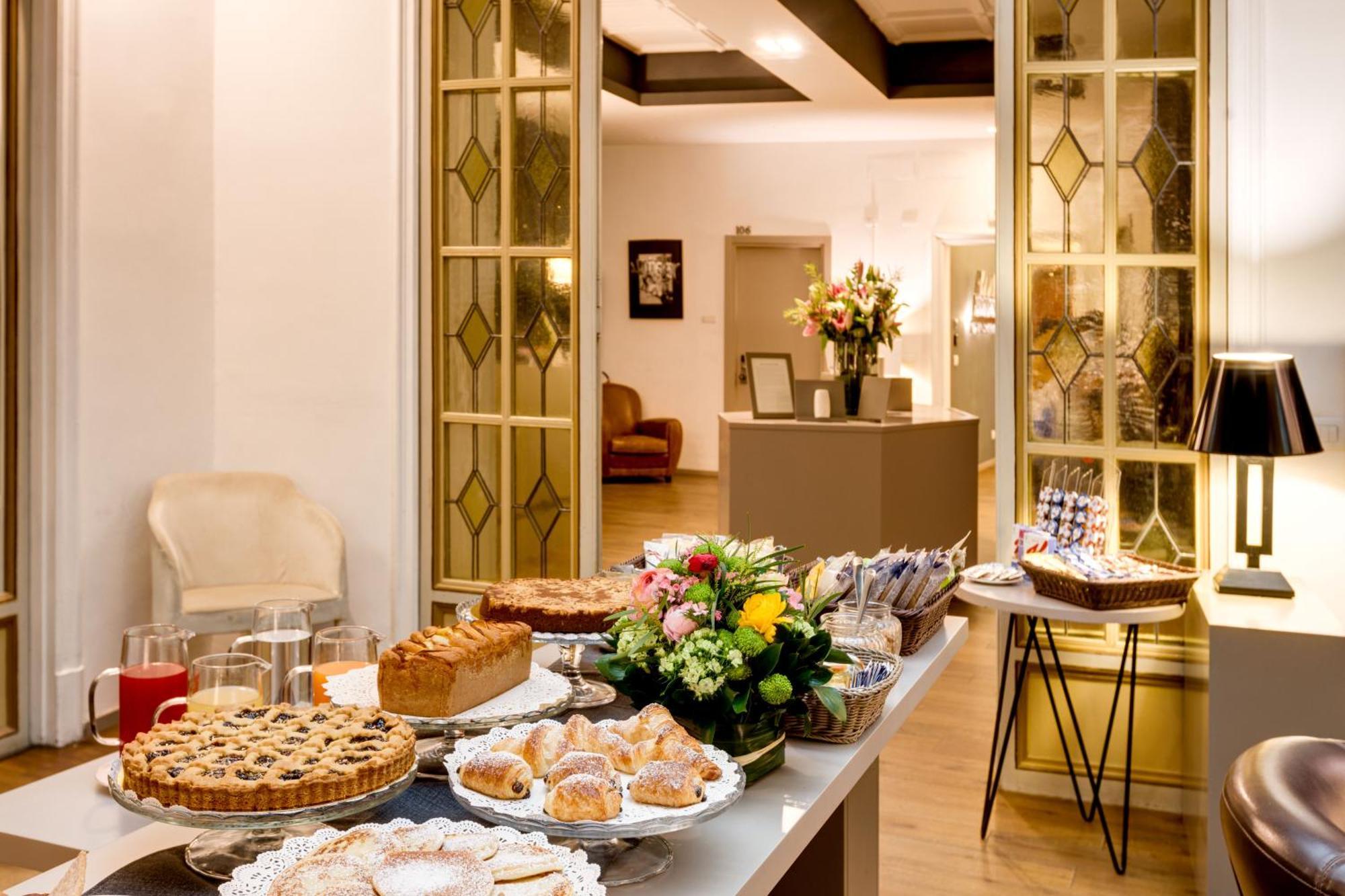 רומא Piazza Farnese Luxury Suites מראה חיצוני תמונה