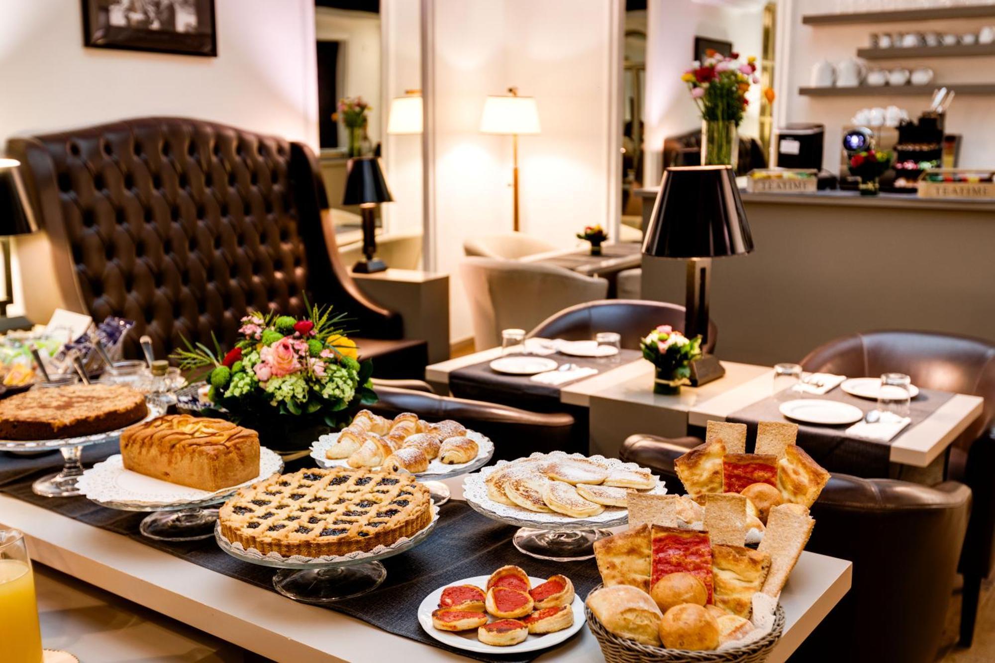 רומא Piazza Farnese Luxury Suites מראה חיצוני תמונה
