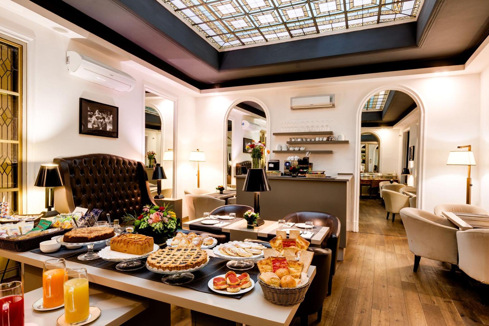 רומא Piazza Farnese Luxury Suites מראה חיצוני תמונה