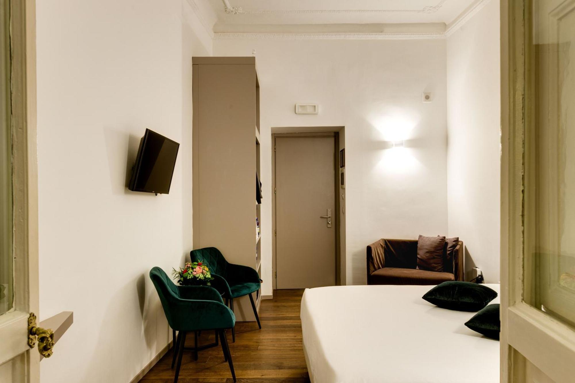 רומא Piazza Farnese Luxury Suites מראה חיצוני תמונה