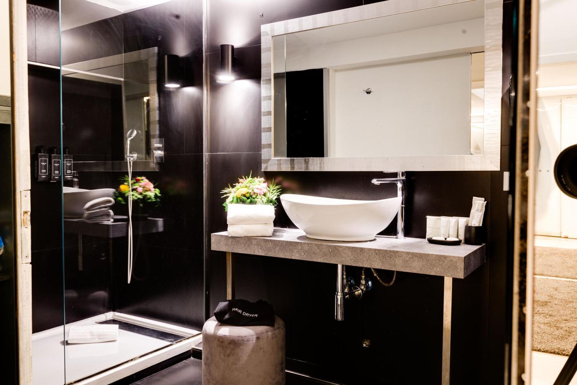 רומא Piazza Farnese Luxury Suites מראה חיצוני תמונה