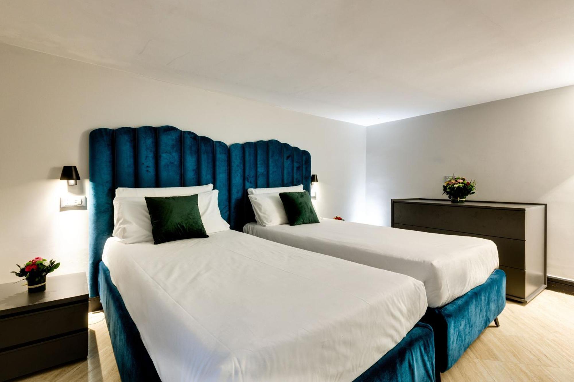 רומא Piazza Farnese Luxury Suites מראה חיצוני תמונה